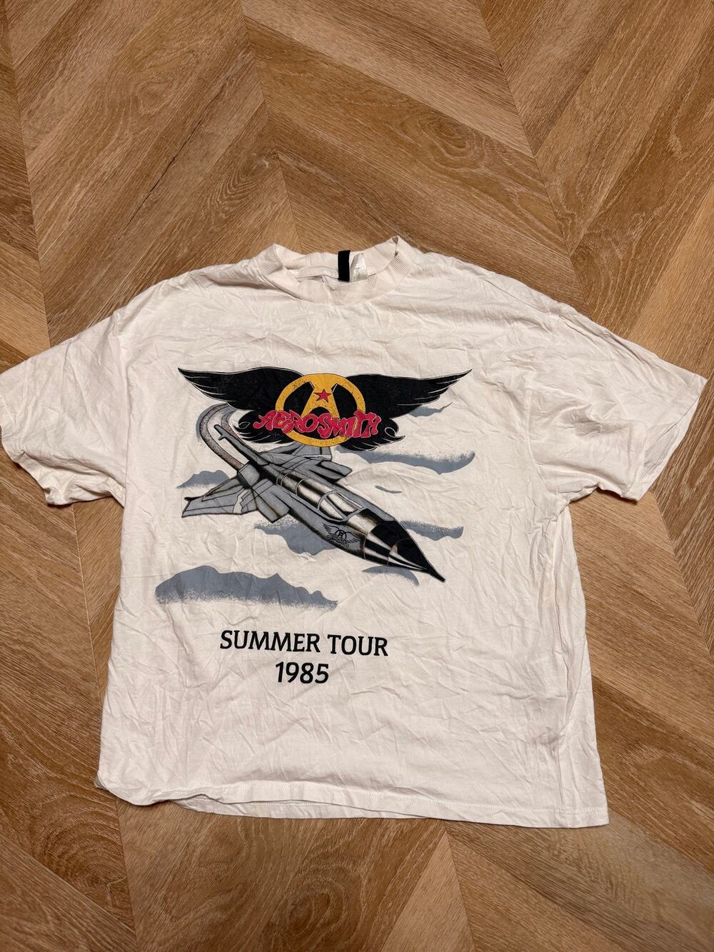 Aerosmith Summer Tour 1985 Cream Oversized Graphic Tee XXS